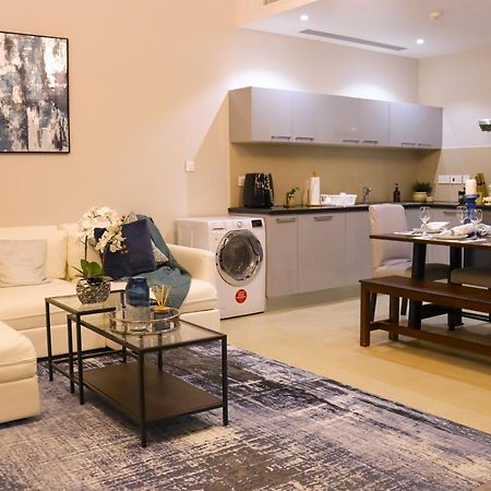 Stylish Apartment With A Jacuzzi Маскат Экстерьер фото