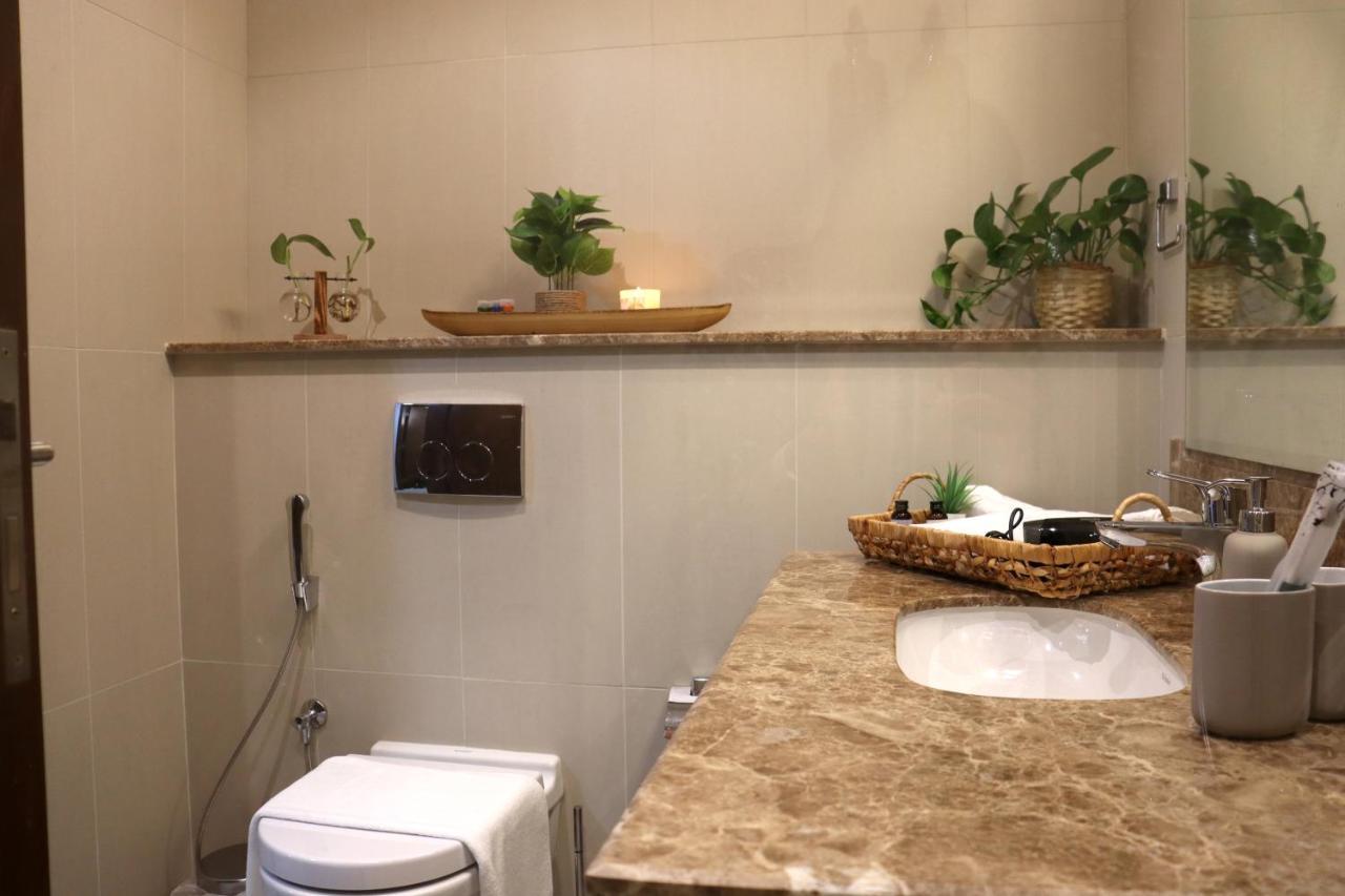 Stylish Apartment With A Jacuzzi Маскат Экстерьер фото